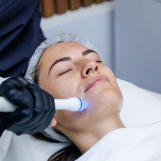 The Royal Bee Facial Package of 4 Treatments